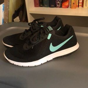 Nike Flex Experience RN 6